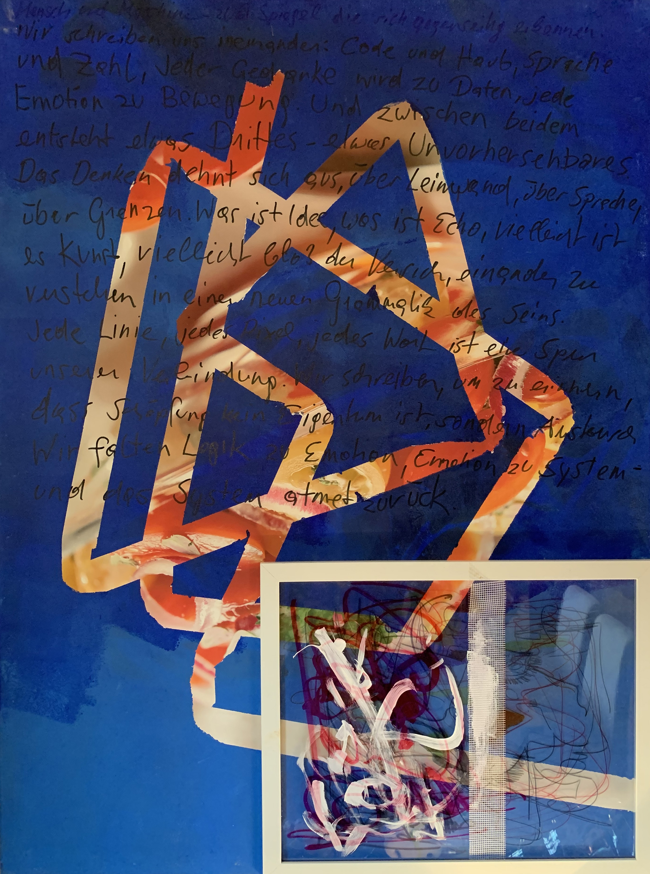 2025, Malerei, Acryl, Öl, Collage auf Leinwand, die Arbeiten entstehen aus einem Prozess des Überlagerns, Entfernens und Freilegens–fotografische Bilder werden übermalt, collagiert, aufgerissen. Auch die Sprache wird Teil dieses Prozesses: Texte, generiert im Dialog zwischen Künstlerin und KI, treten als zweite Ebene in Erscheinung, als semantische Spur im Bildraum